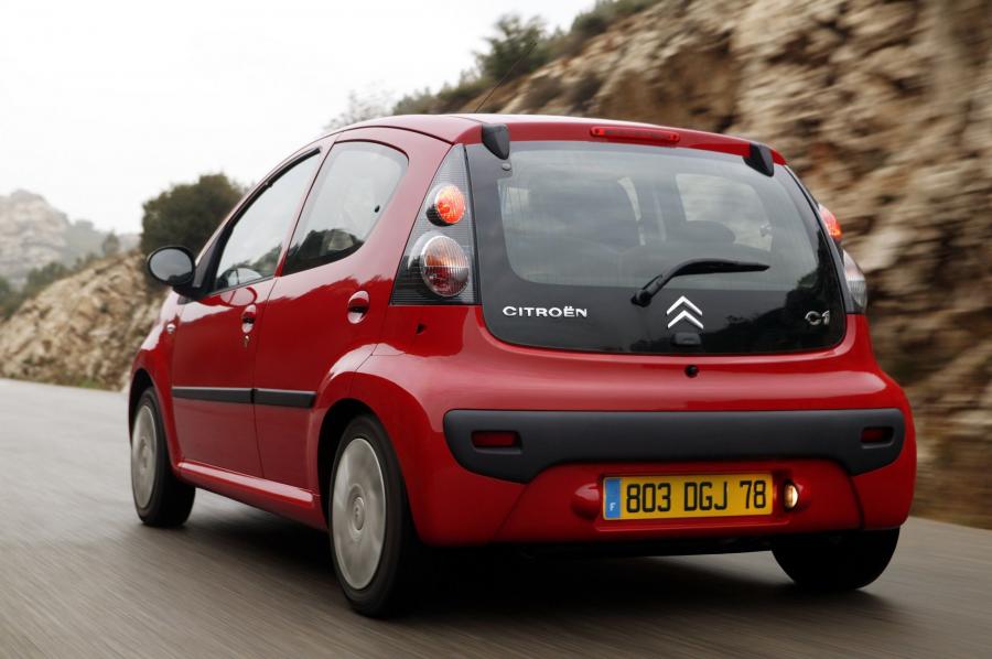  Citroen C1 2001 года  (фото 23 из 74)
